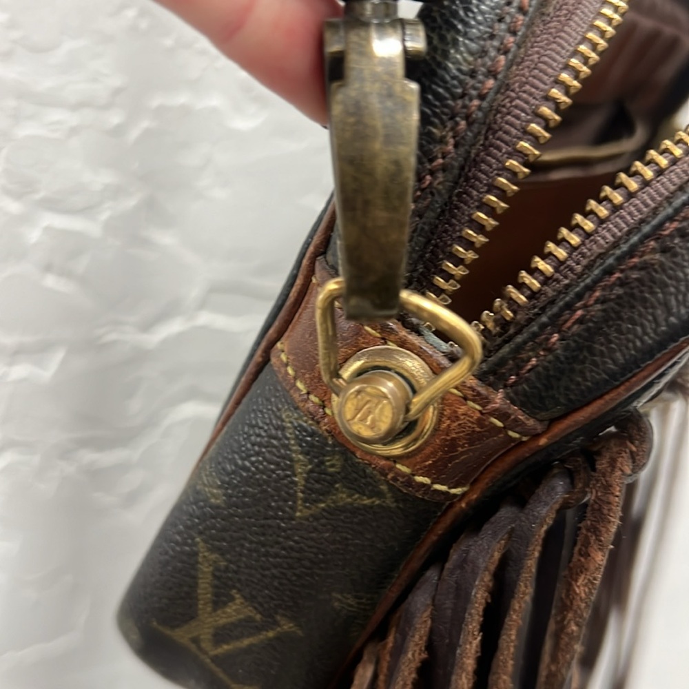 Louis Vuitton Brown Monogram Fringe Crossbody Bag - Picture 12 of 13